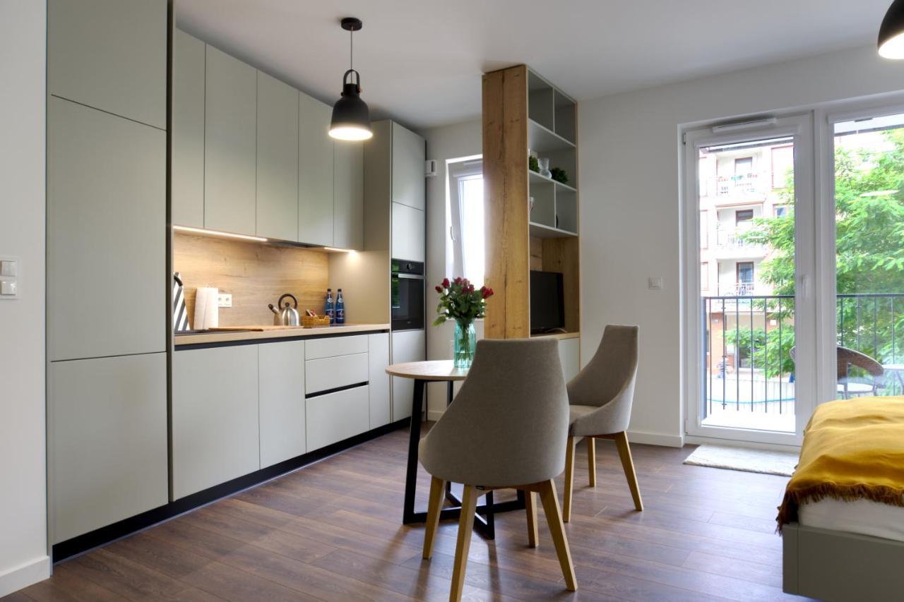 Essence Apartments Sapphire Poznań Kültér fotó