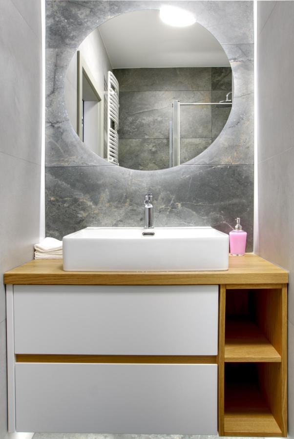 Essence Apartments Sapphire Poznań Kültér fotó